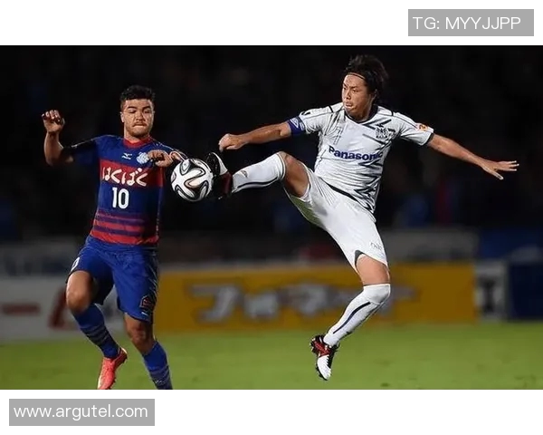 仁川联与全北现代激战在即球迷期待精彩对决与精彩进球