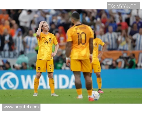 2000年欧洲杯意大利与荷兰精彩对决评分分析与回顾